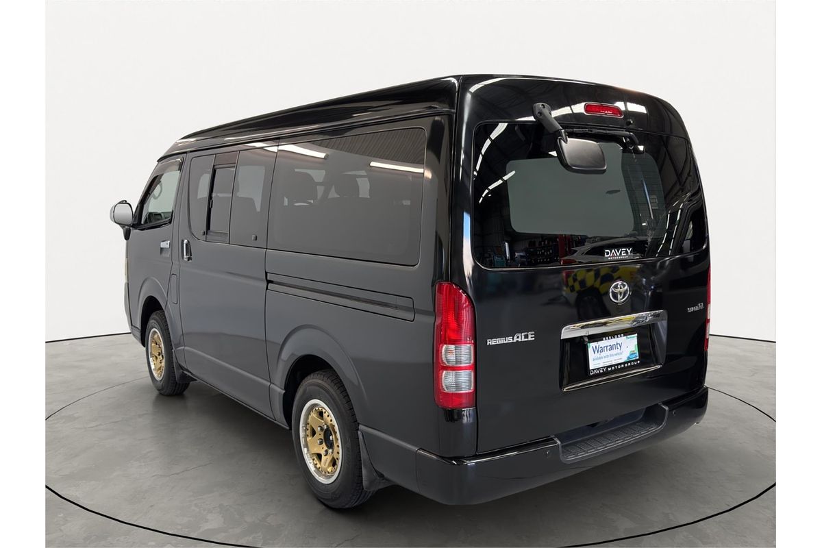 2007 Toyota Hiace Super GL 4WD TRH216