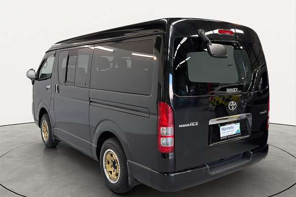 2007 Toyota Hiace Super GL 4WD TRH216