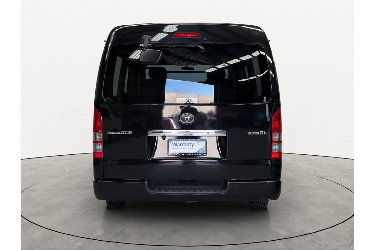 2007 Toyota Hiace Super GL 4WD TRH216