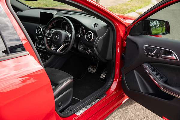 2016 Mercedes-Benz A-Class A200 W176