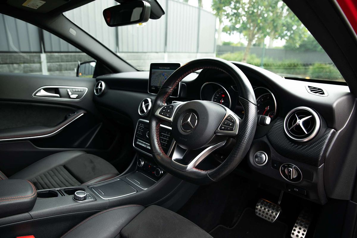 2016 Mercedes-Benz A-Class A200 W176