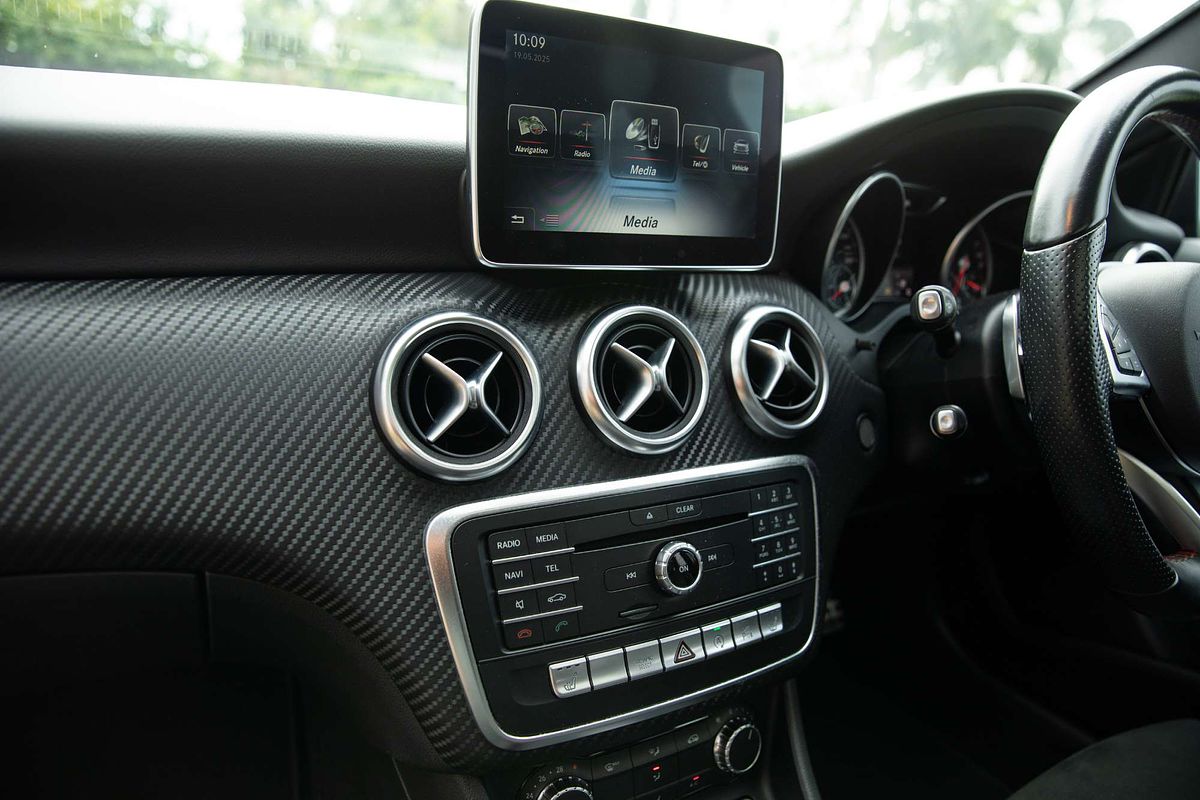 2016 Mercedes-Benz A-Class A200 W176