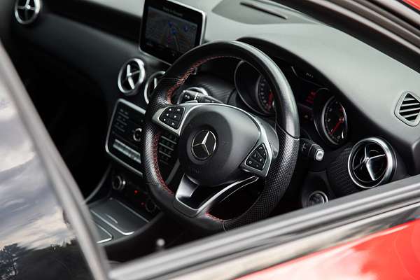 2016 Mercedes-Benz A-Class A200 W176
