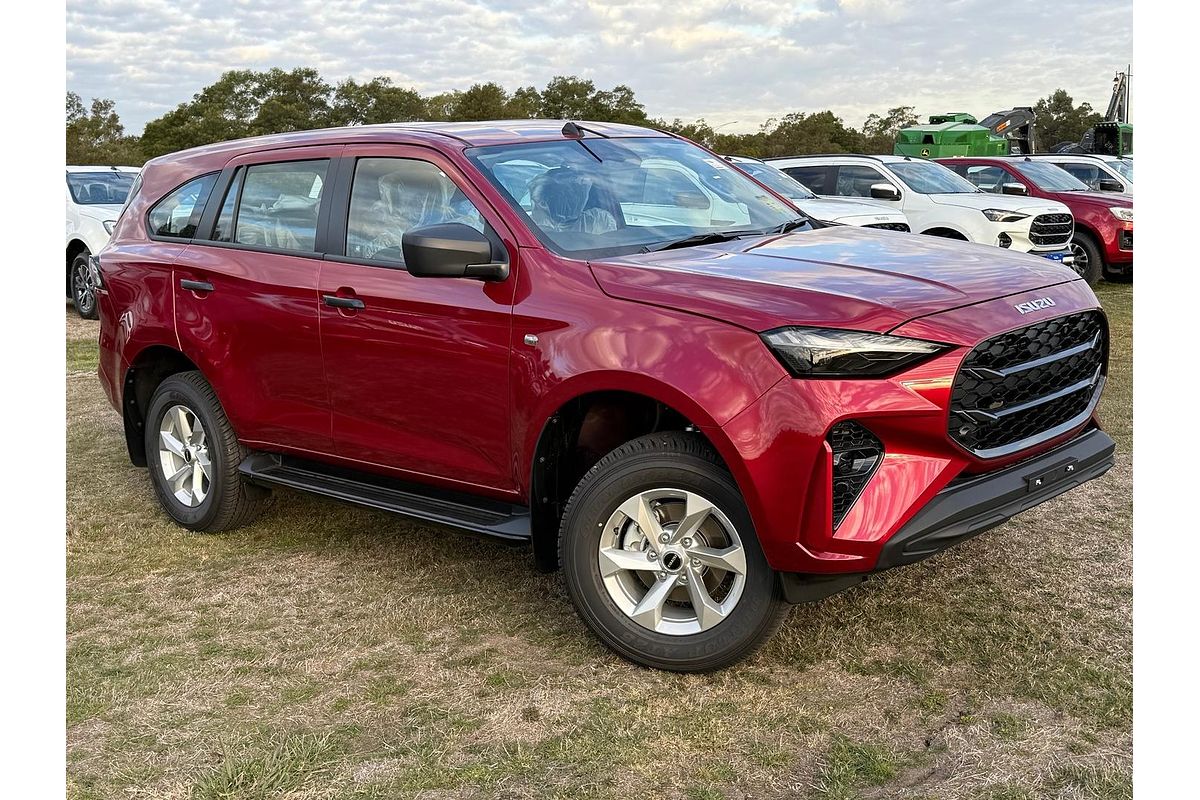 2025 Isuzu MU-X LS-M