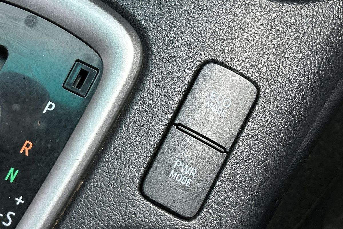 2019 Toyota Hilux SR5 GUN126R 4X4