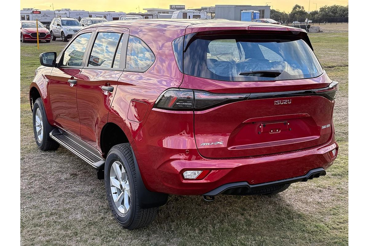 2025 Isuzu MU-X LS-M