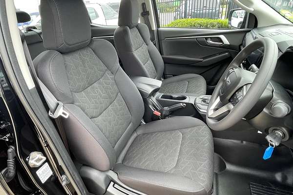 2025 Isuzu MU-X LS-M