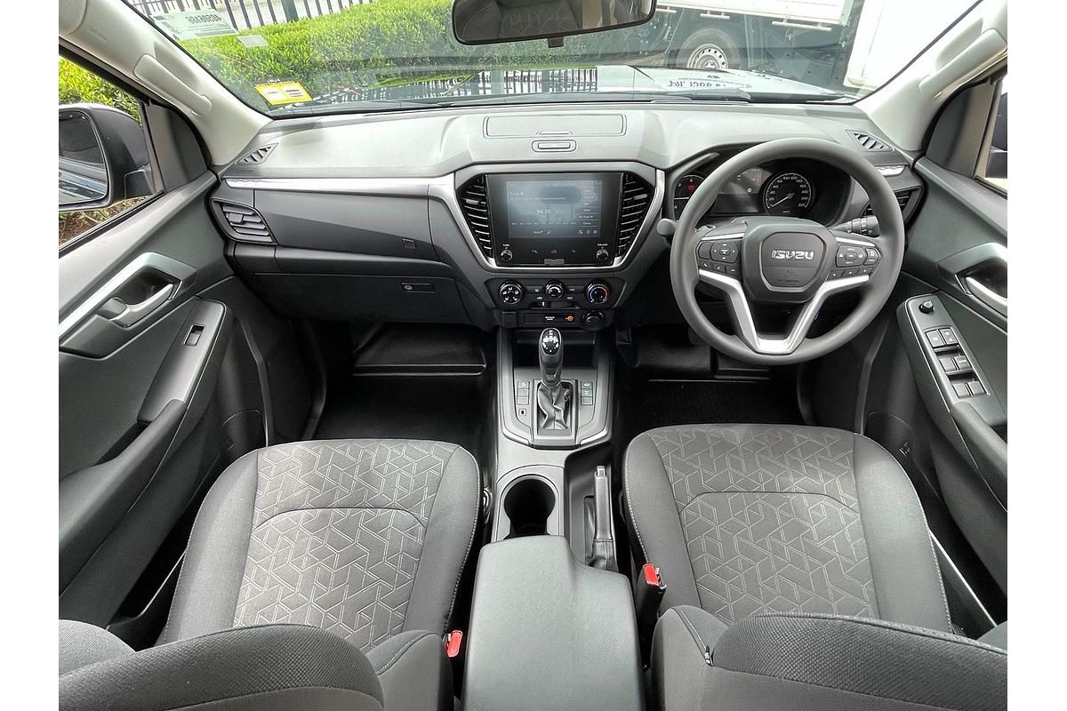 2025 Isuzu MU-X LS-M