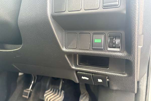2016 Nissan X-TRAIL ST T32