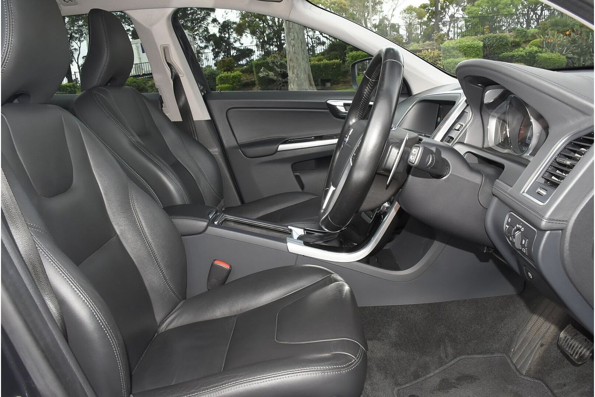 2015 Volvo XC60 D4 Kinetic