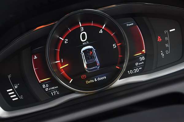 2015 Volvo XC60 D4 Kinetic