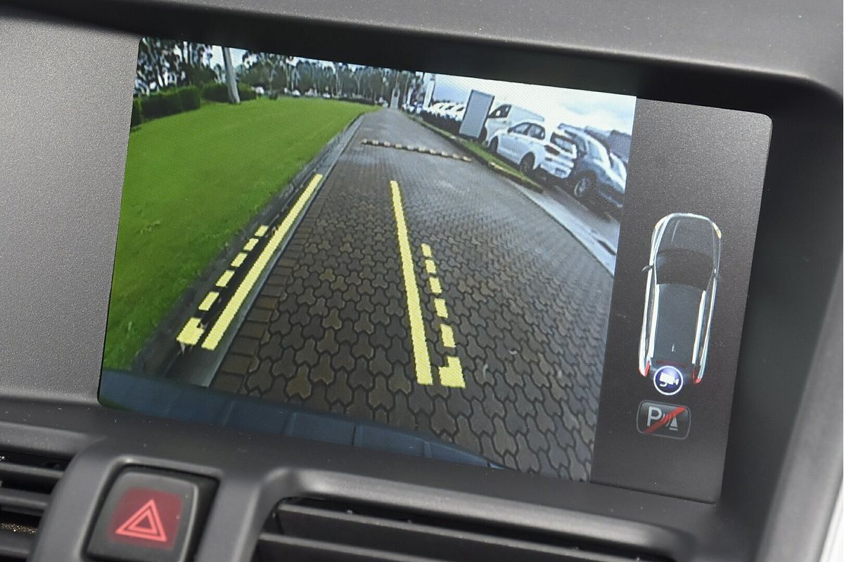 2015 Volvo XC60 D4 Kinetic