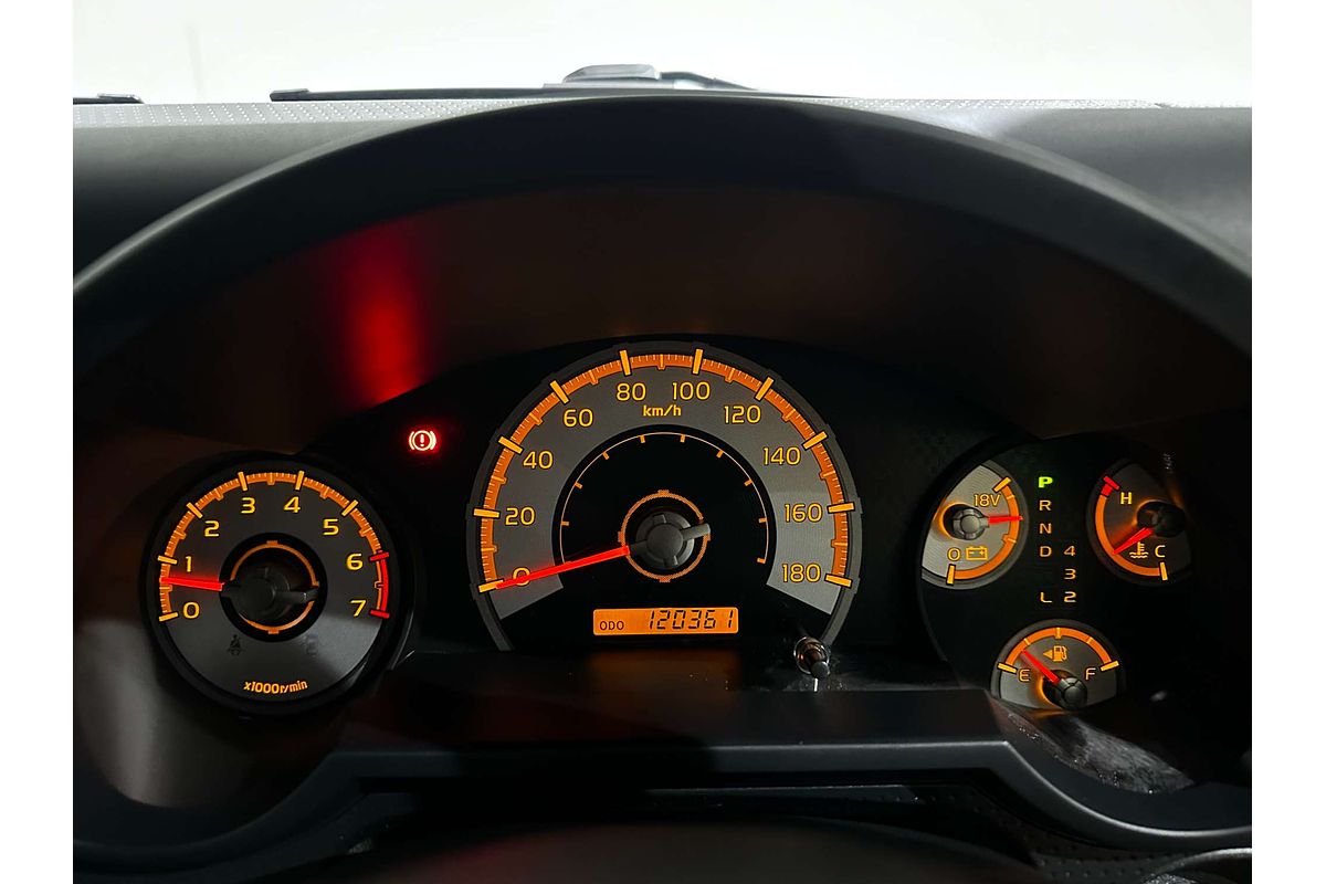 2014 Toyota FJ Cruiser  GSJ15R