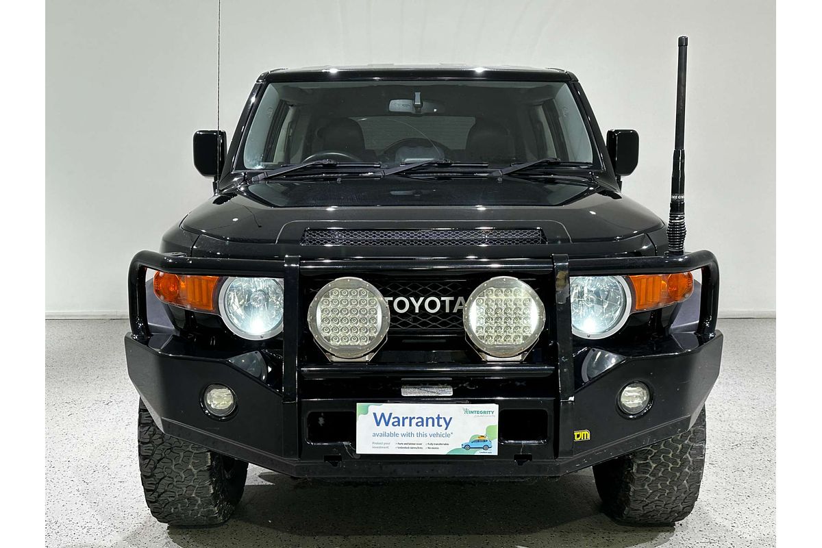 2014 Toyota FJ Cruiser  GSJ15R
