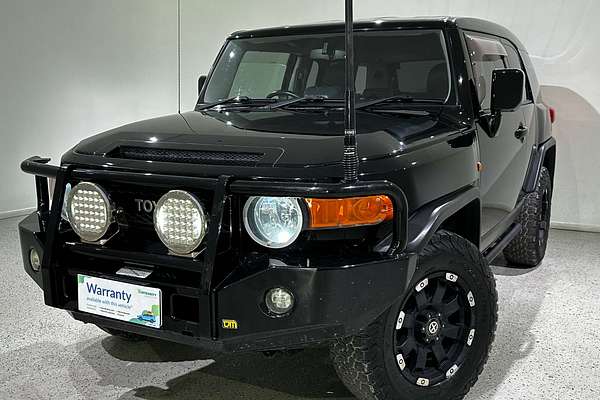 2014 Toyota FJ Cruiser  GSJ15R