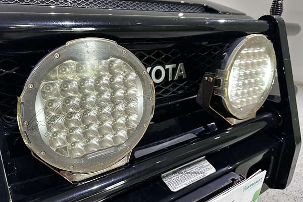 2014 Toyota FJ Cruiser  GSJ15R