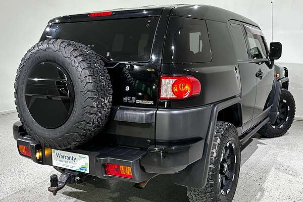 2014 Toyota FJ Cruiser  GSJ15R