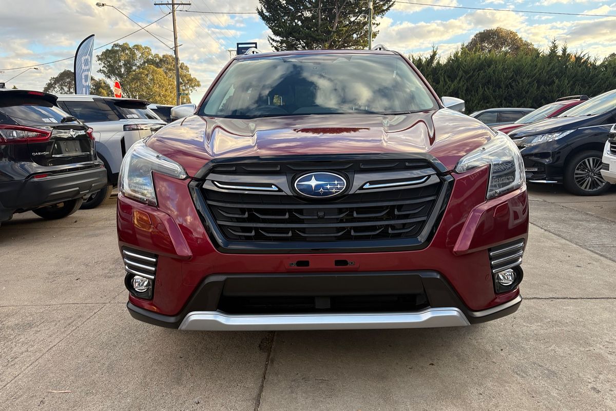 2022 Subaru Forester 2.5i-S S5