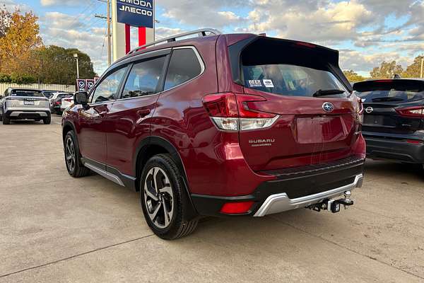 2022 Subaru Forester 2.5i-S S5