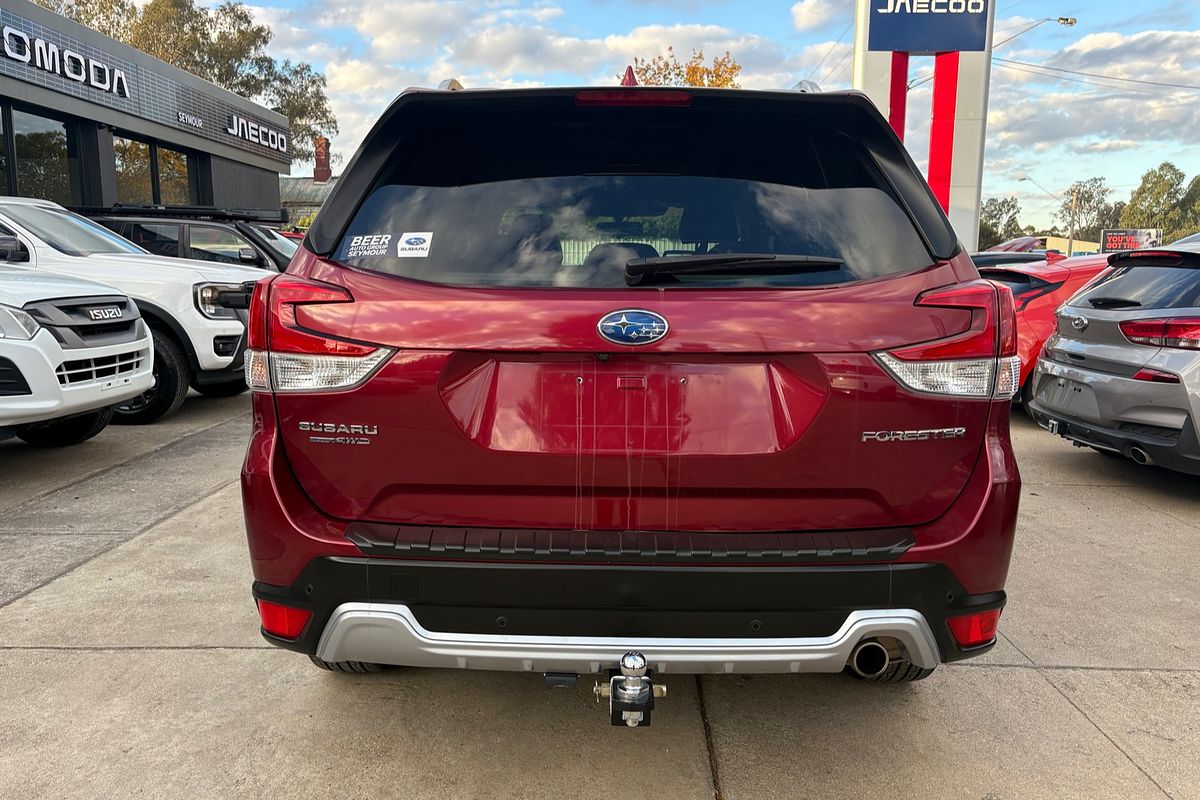 2022 Subaru Forester 2.5i-S S5