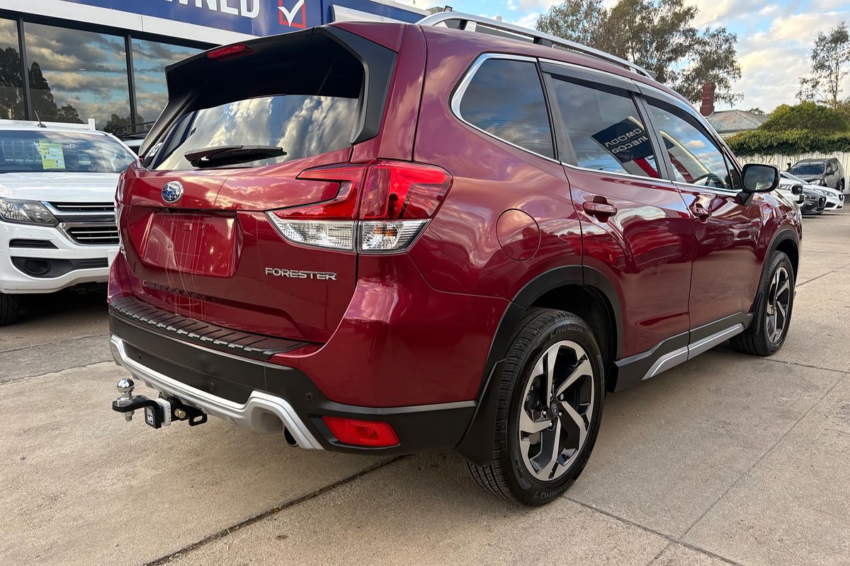 2022 Subaru Forester 2.5i-S S5