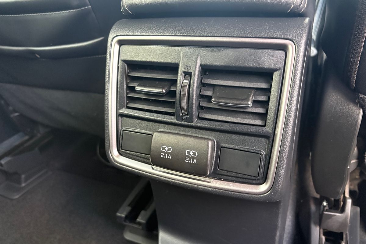2022 Subaru Forester 2.5i-S S5