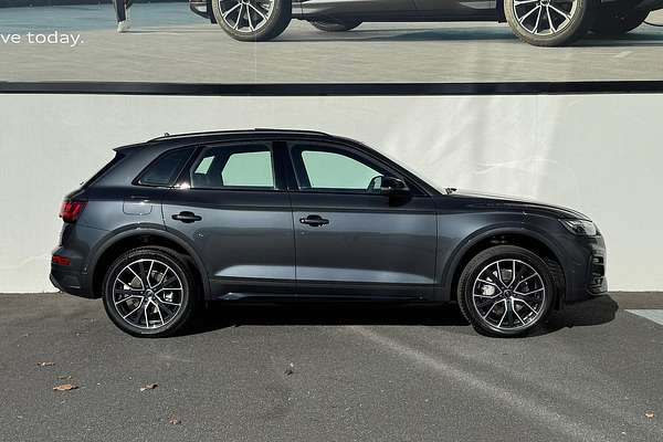 2025 Audi Q5 45 TFSI Sport FY