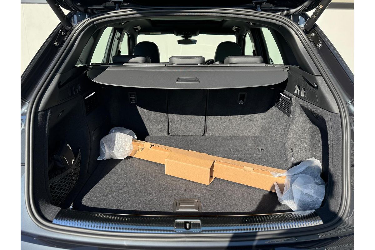 2025 Audi Q5 45 TFSI Sport FY