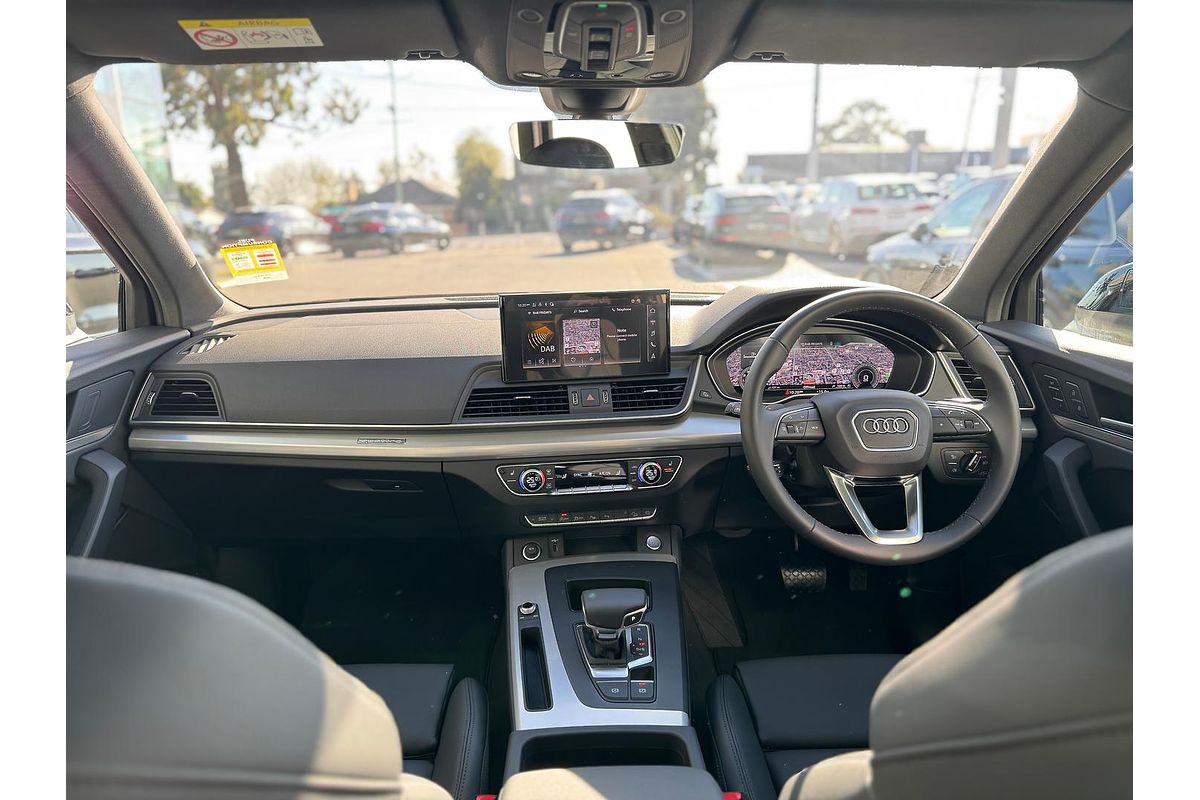 2025 Audi Q5 45 TFSI Sport FY