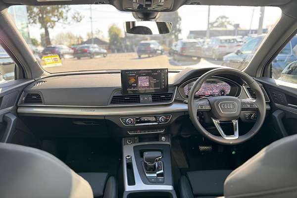 2025 Audi Q5 45 TFSI Sport FY