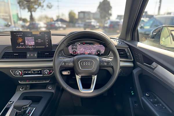 2025 Audi Q5 45 TFSI Sport FY