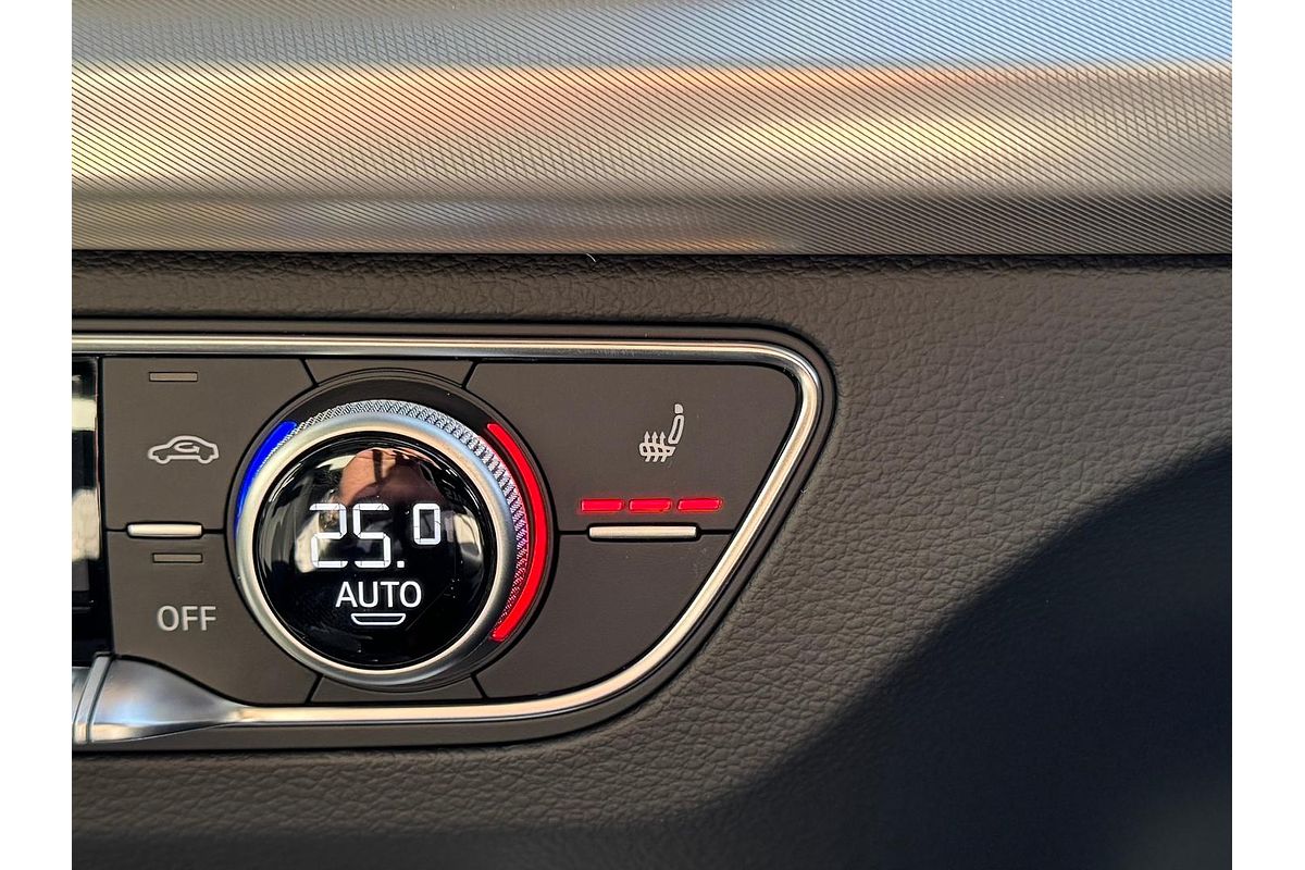 2025 Audi Q5 45 TFSI Sport FY