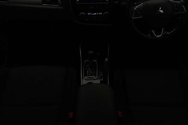 2018 Mitsubishi Outlander LS ZL