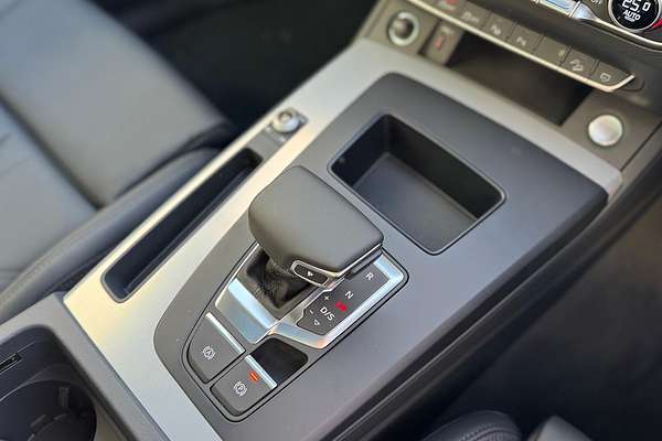 2025 Audi Q5 45 TFSI Sport FY
