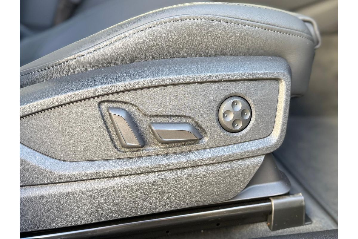 2025 Audi Q5 45 TFSI Sport FY