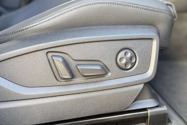 2025 Audi Q5 45 TFSI Sport FY