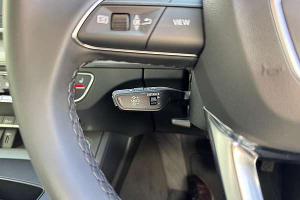 2025 Audi Q5 45 TFSI Sport FY