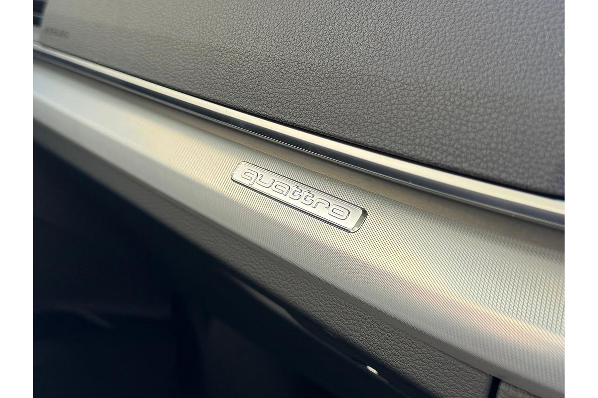 2025 Audi Q5 45 TFSI Sport FY