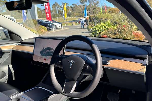 2023 Tesla Model 3 Rear-Wheel Drive