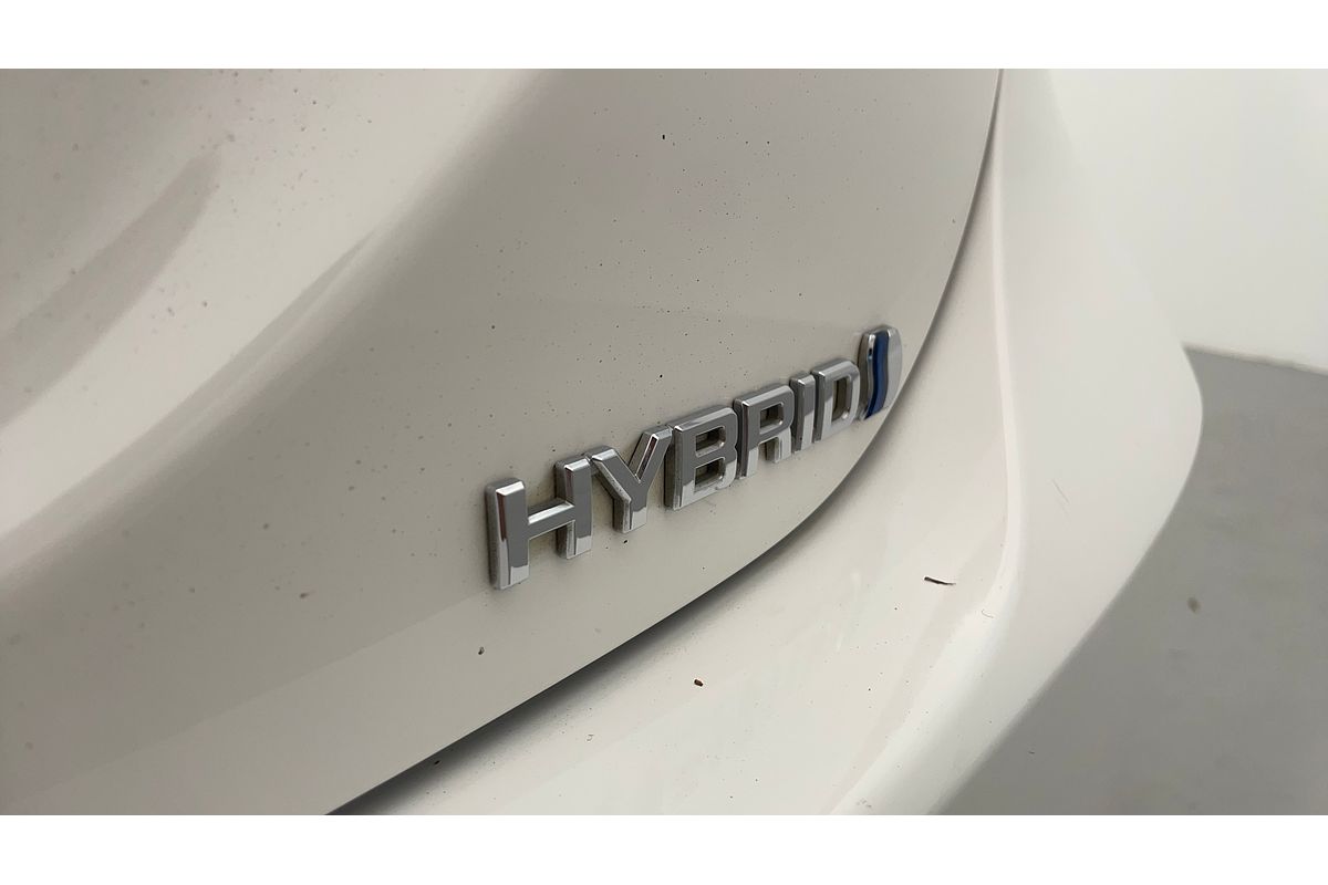 2020 Toyota Camry Ascent Sport AXVH71R