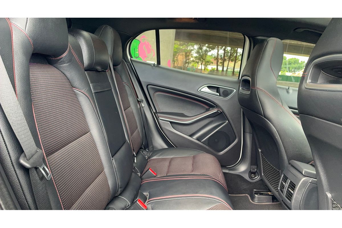 2019 Mercedes-Benz GLA-Class GLA250 X156
