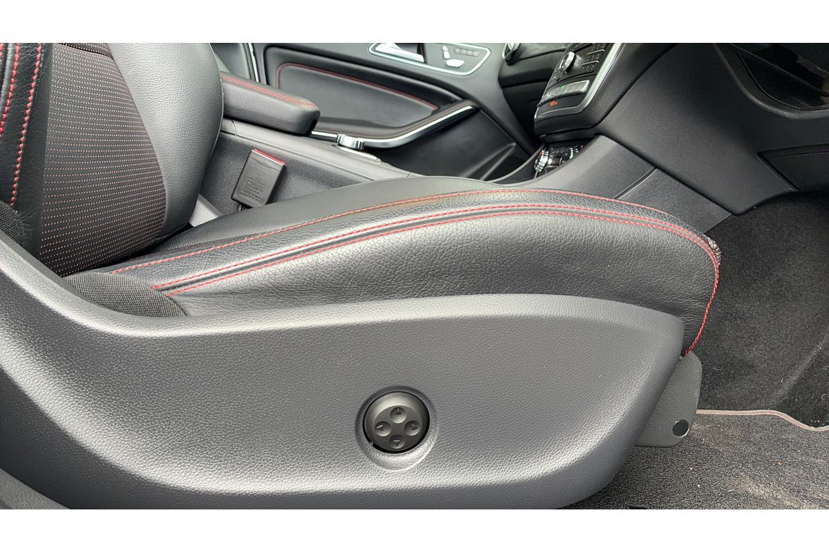 2019 Mercedes-Benz GLA-Class GLA250 X156