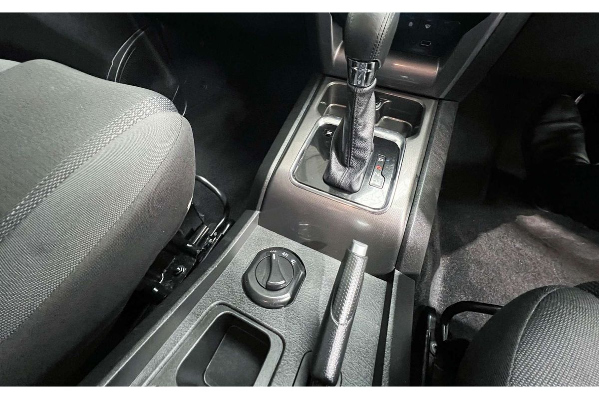 2022 Mahindra PIK-UP S11 4X4