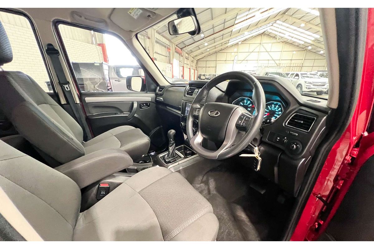 2022 Mahindra PIK-UP S11 4X4
