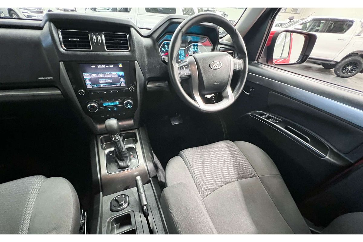 2022 Mahindra PIK-UP S11 4X4