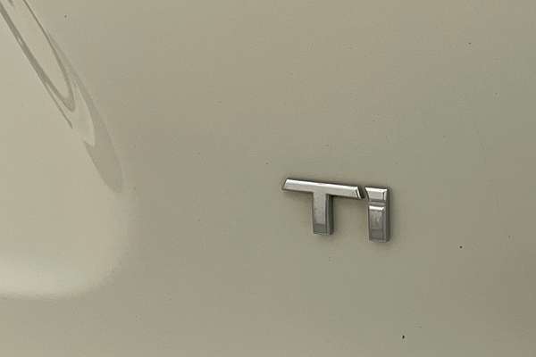 2017 Nissan QASHQAI Ti J11