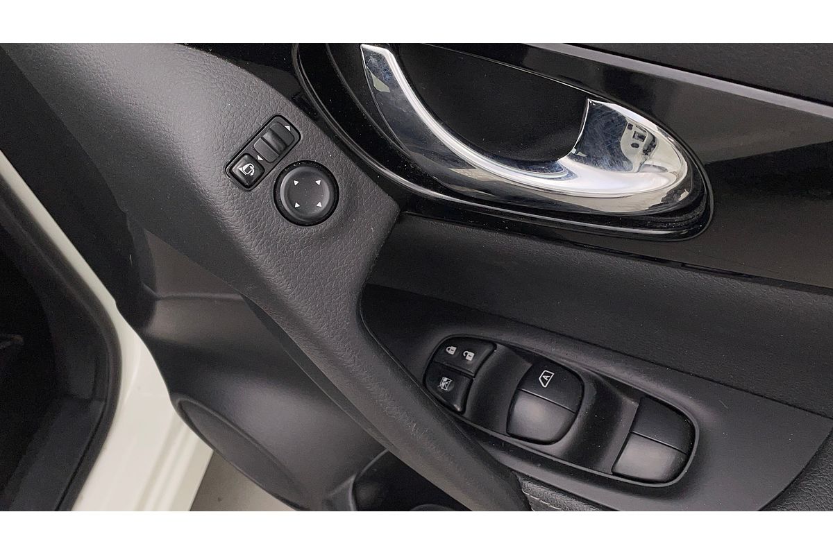 2017 Nissan QASHQAI Ti J11