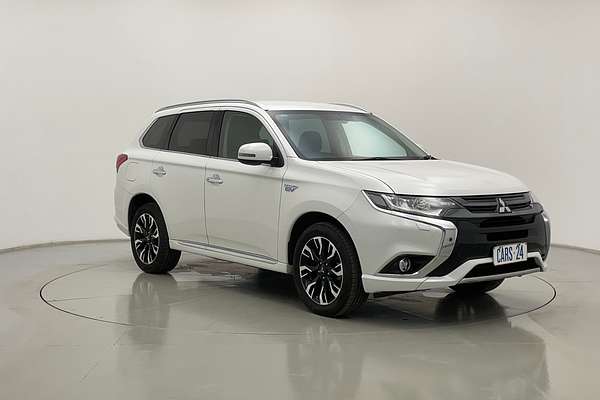 2017 Mitsubishi Outlander PHEV LS ZK