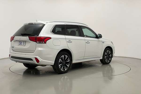 2017 Mitsubishi Outlander PHEV LS ZK
