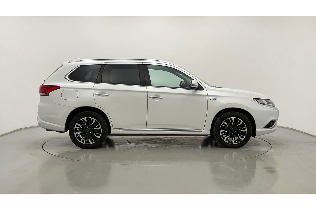 2017 Mitsubishi Outlander PHEV LS ZK